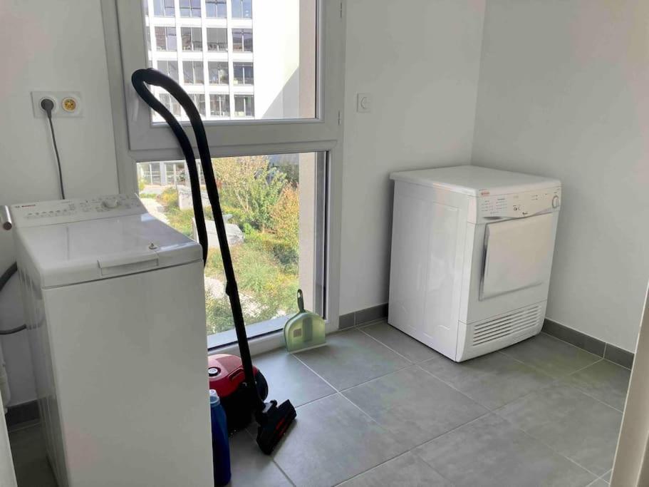 Quai Sud - Gare, 100 M2, Parking, Wifi, Superette, Lave Linge Daire Angers Dış mekan fotoğraf